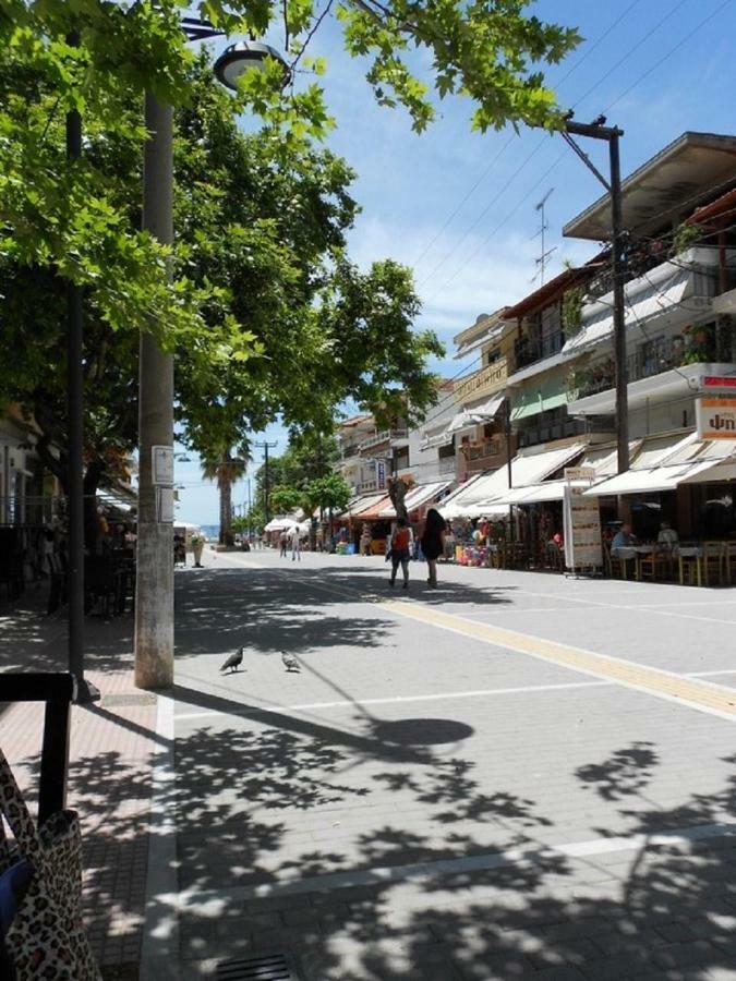 Ferienhaus "Arizones", Nea Kallikratia, Chalkidiki Nea Kallikrateia Bagian luar foto