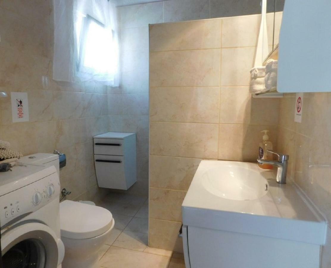 Ferienhaus "Arizones", Nea Kallikratia, Chalkidiki Nea Kallikrateia Bagian luar foto